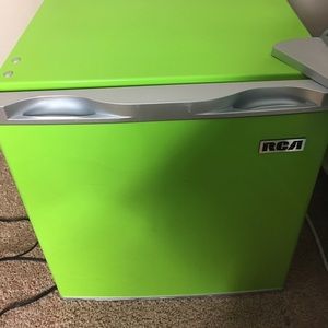 Mini fridge